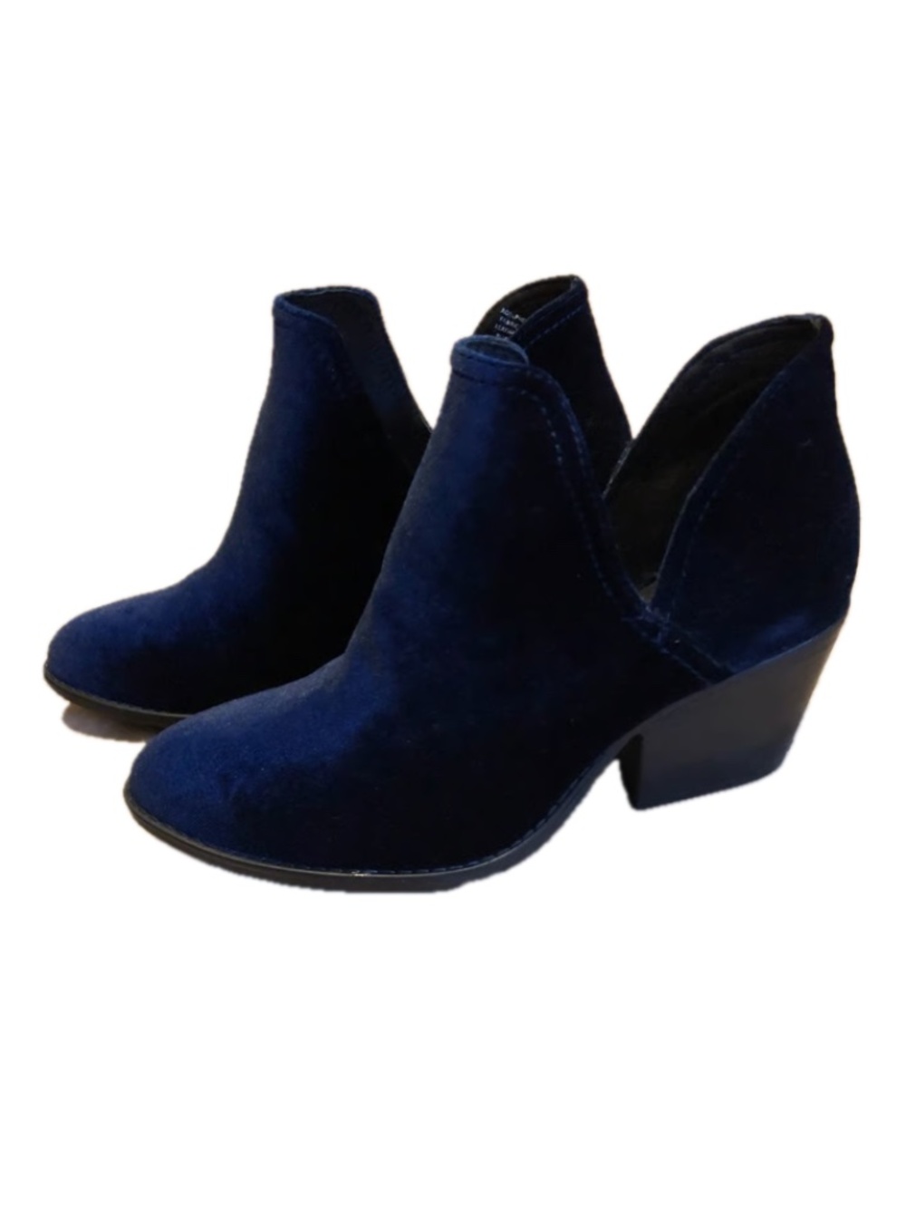RARE Steve Madden Adolphie V Blue Velvet Booties | Size 8